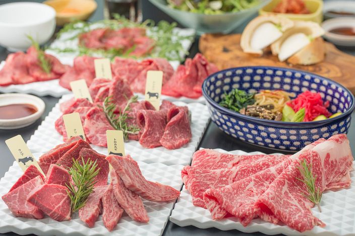 お得な忘年会・新年会コース　※平日限定販売　肉前菜2種付き【飲み放題付き】　会社様団体様におすすめ　￥7,500→1,000円オフ！￥6,500-(税込)【19品】