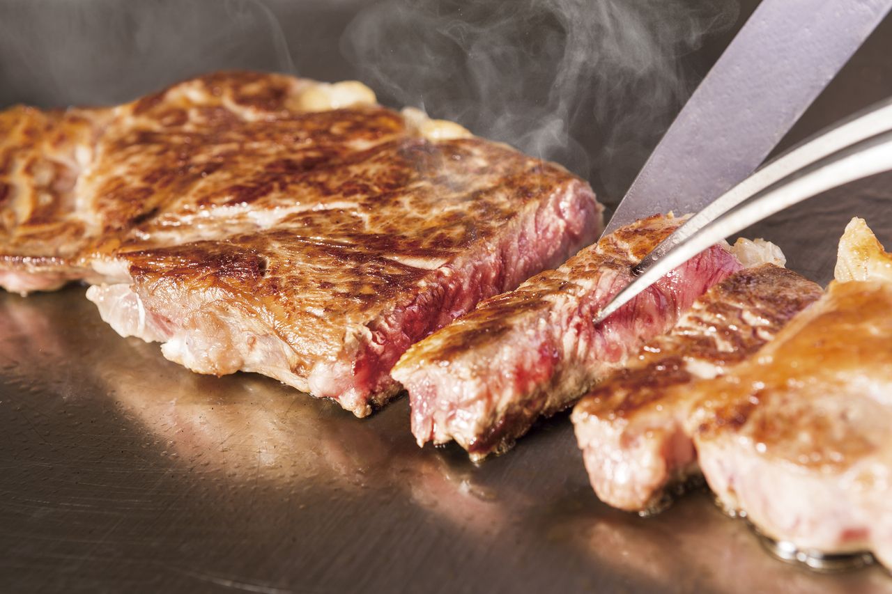 【秋桜B】 松永牛ロース肉の鉄板焼きコース