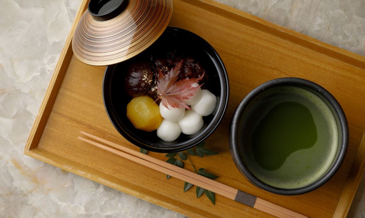 ほうじ茶白玉ぜんざい　と　抹茶ノのセット