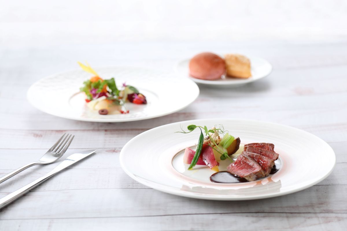 [Year-end and New Year's Holidays] Half-Course Lunch - Herb Meat