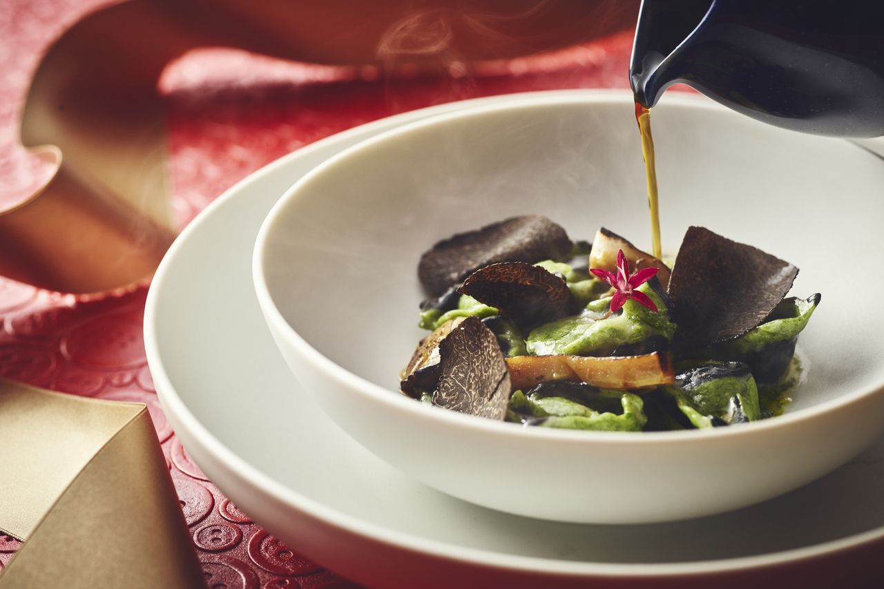 Christmas Dinner Course with Authentic Italian Flavors (4 Courses)