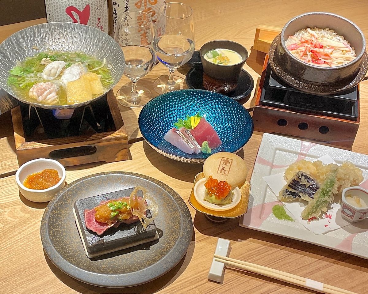 [Northern Luxury Course] "Hokkaido Fugu & Cod Milt Hot Pot", "Shihoro Black Beef Stone-Grilled Steak", "Hokkaido King Crab Rice" 5,909 yen (excluding tax)