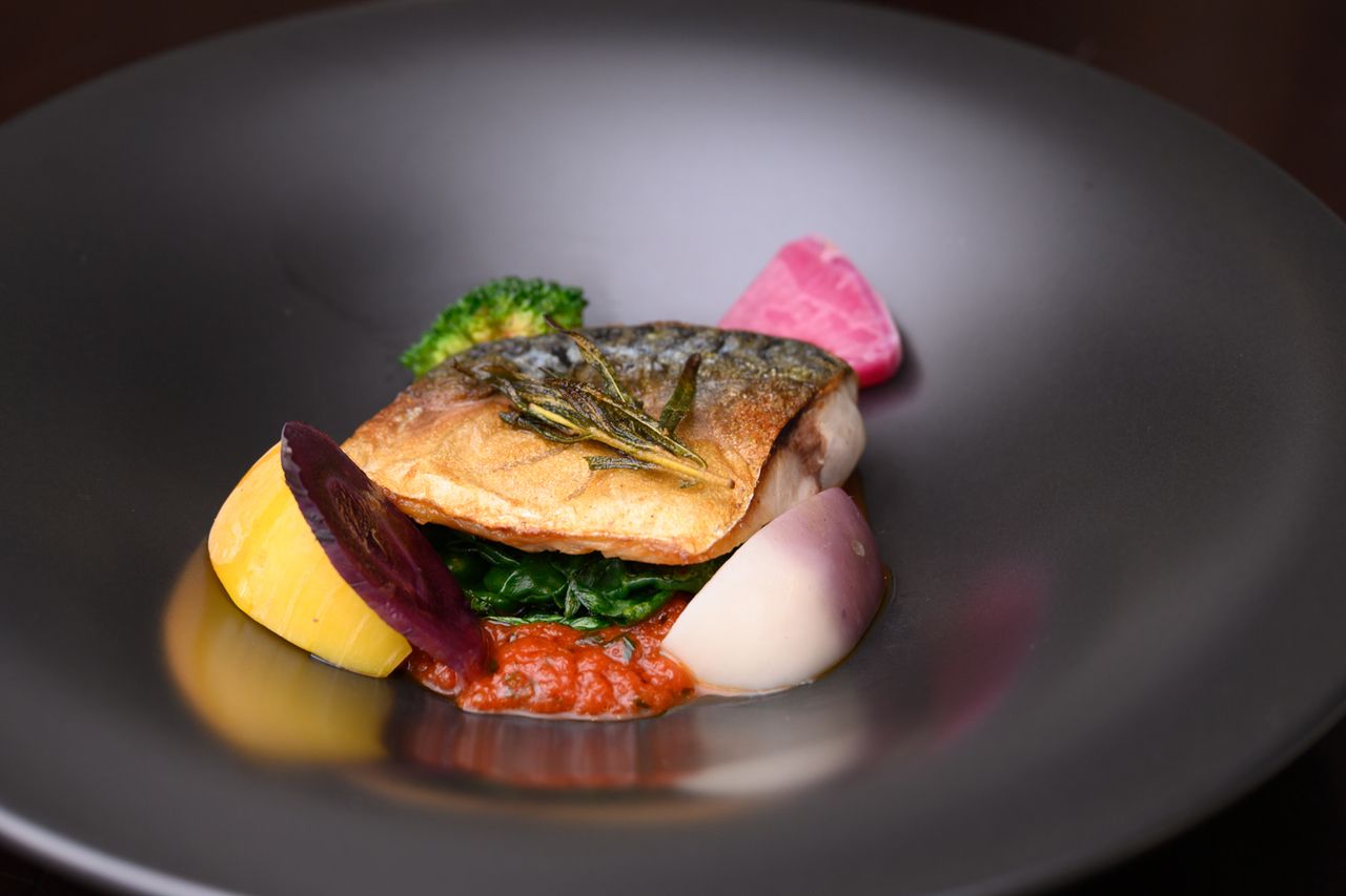 1/7～2/28ランチ「セゾン」真鯖のソテーとオードブル、スープ、デザートなど全7品