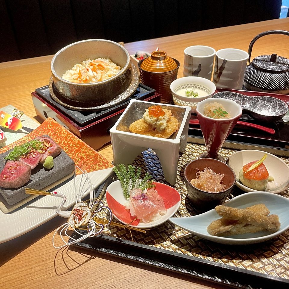 ■Limited Quantity [Hokkaido Luxury Lunch Set] '6 Kinds of Hokkaido Seasonal Vegetables and Brand Shihoro Black Beef Steak & King Crab and Hanasaki Crab Rice' Weekend/Holiday Price: 3,680 yen