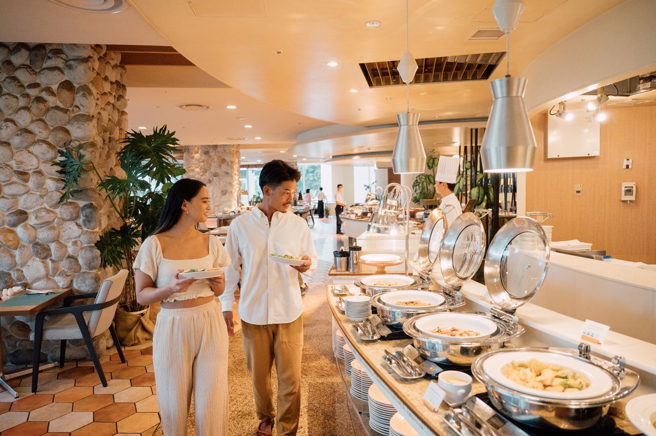 【土日祝日開催】★Weekend and public holidays ランチブッフェ 大人（中学生以上）