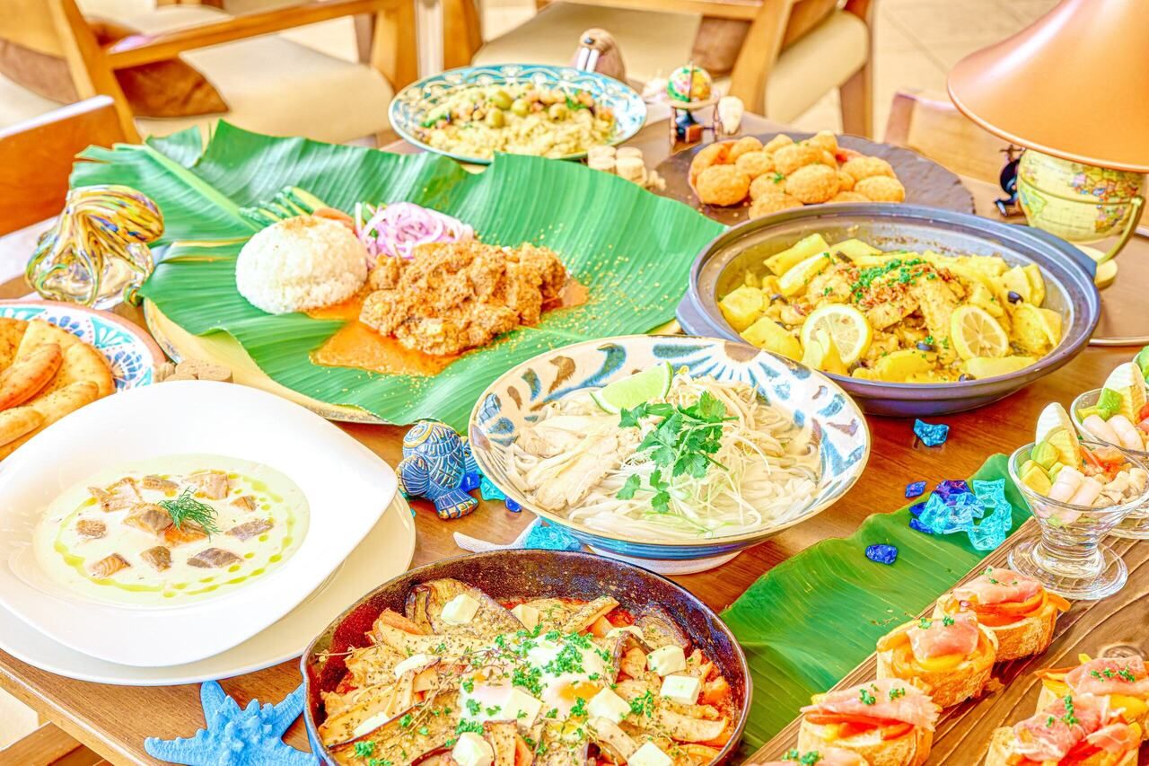 Adults (junior high school students and above) 2,750 yen (tax included)