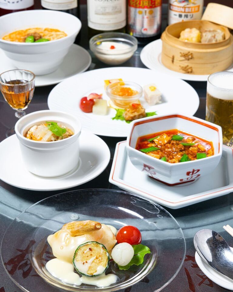 【ホールテーブル席】2名様〜|31種 2時間飲み放題付|税込7,000円|銘々盛|接待・ディナー|溜池山王店(サービス料0円)