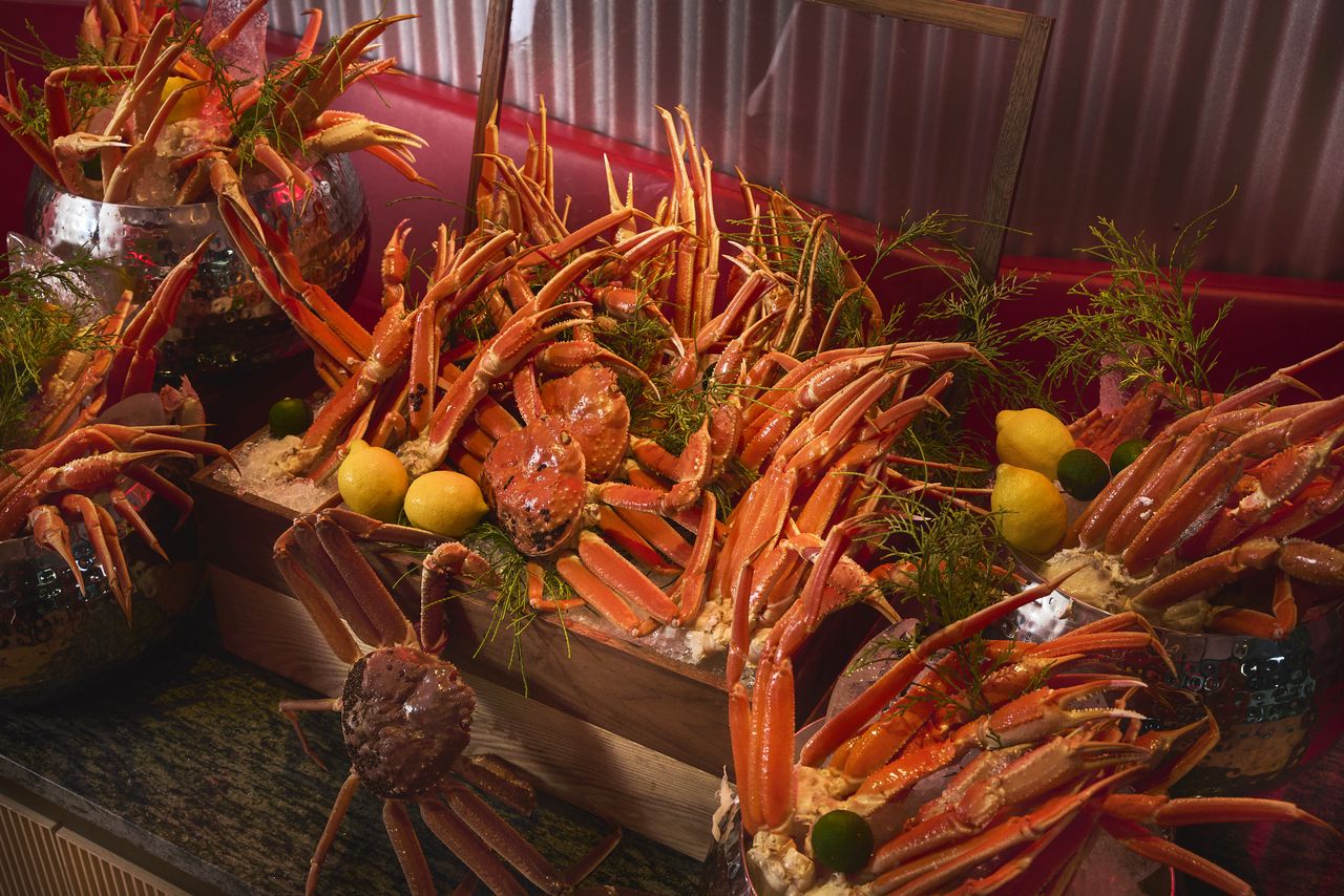 【12/26～1/4】年末年始 "タイmeets蟹"ディナービュッフェ＋９０分飲み放題