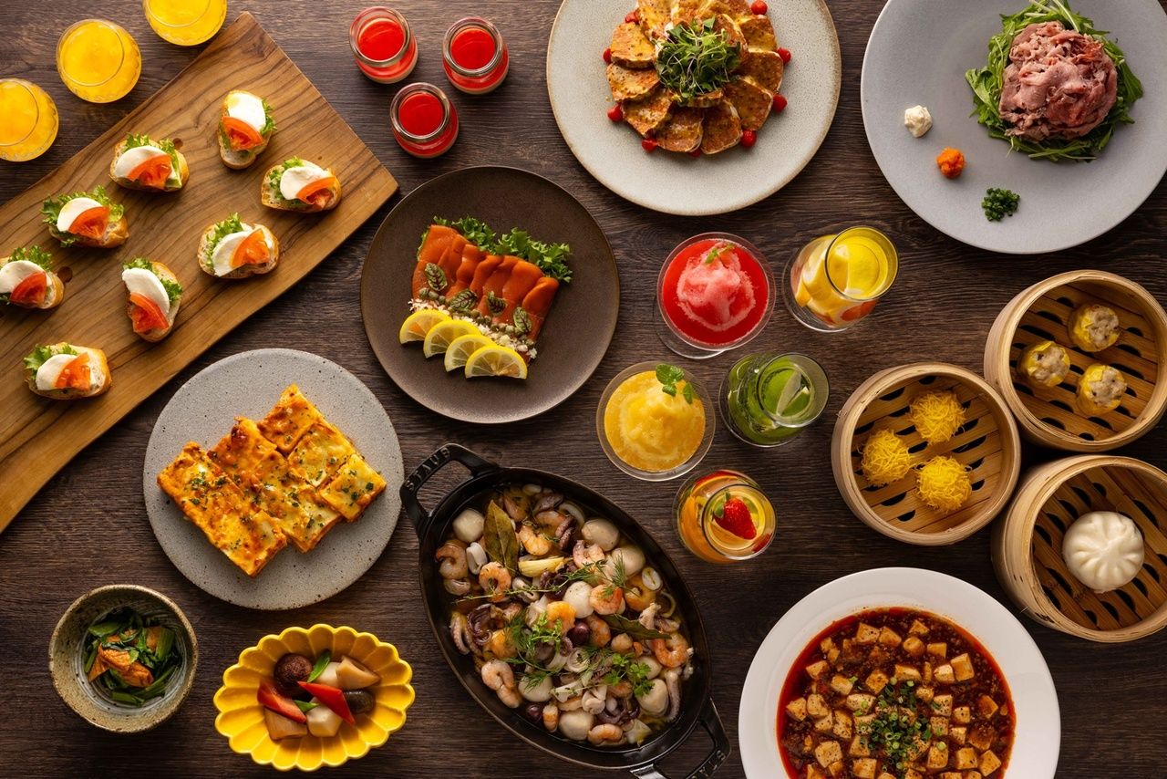 Online reservation only "Weekend Sky Buffet" Adult Saturday, Sunday and Holiday Lunch