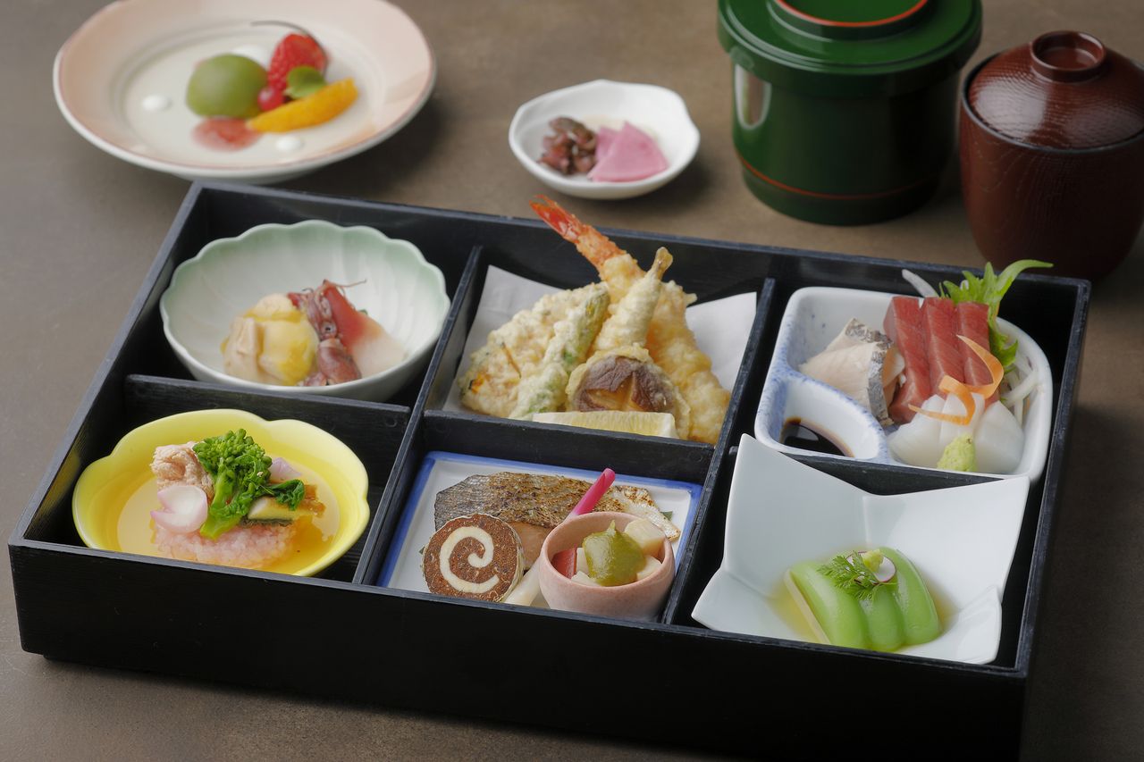 [Lunch]  Kofu Lunch Box
