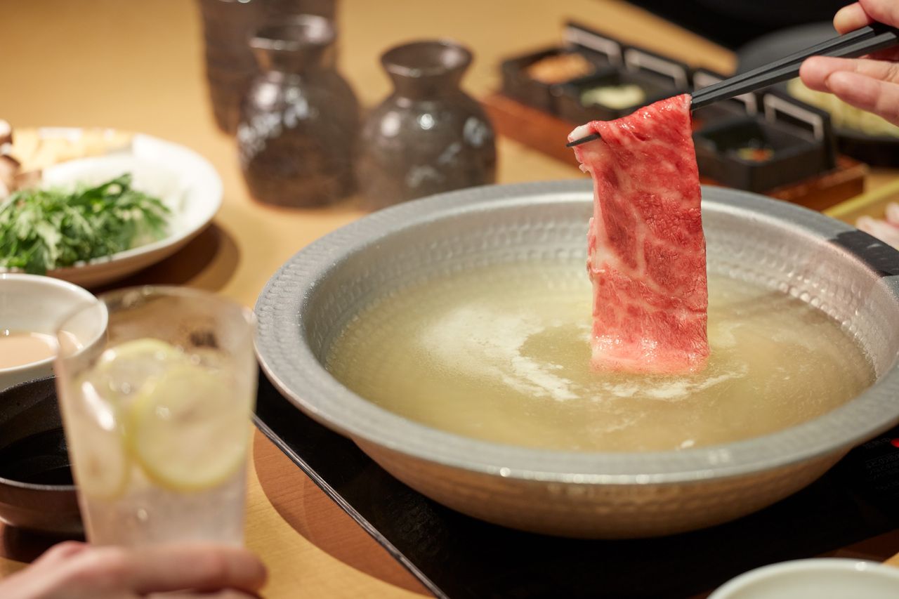 [New Year's Party Plan] MOMO Course + All-You-Can-Drink