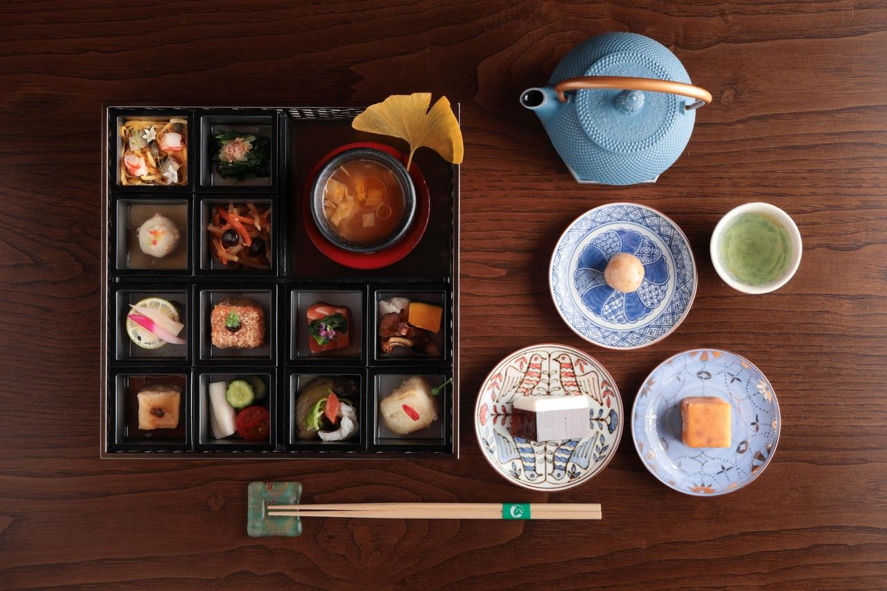 [Early Bird Discount] JAPANESE AFTERNOON TEA SET -Fermentation-& Matcha Green Tea, Champagne for Weekdays