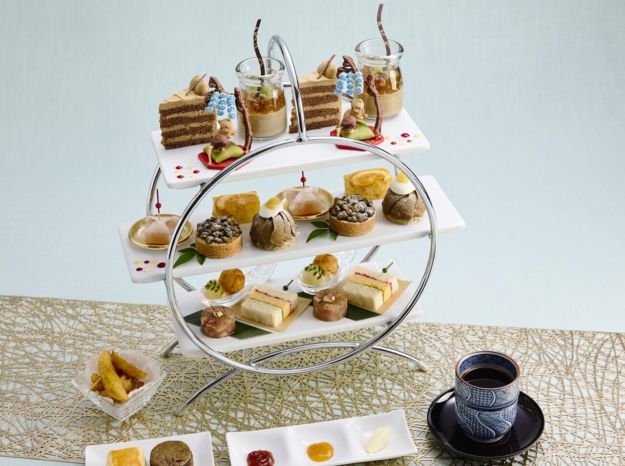 【WEB限定・土日祝17:00来店】ほうじ茶アフタヌーンティー
