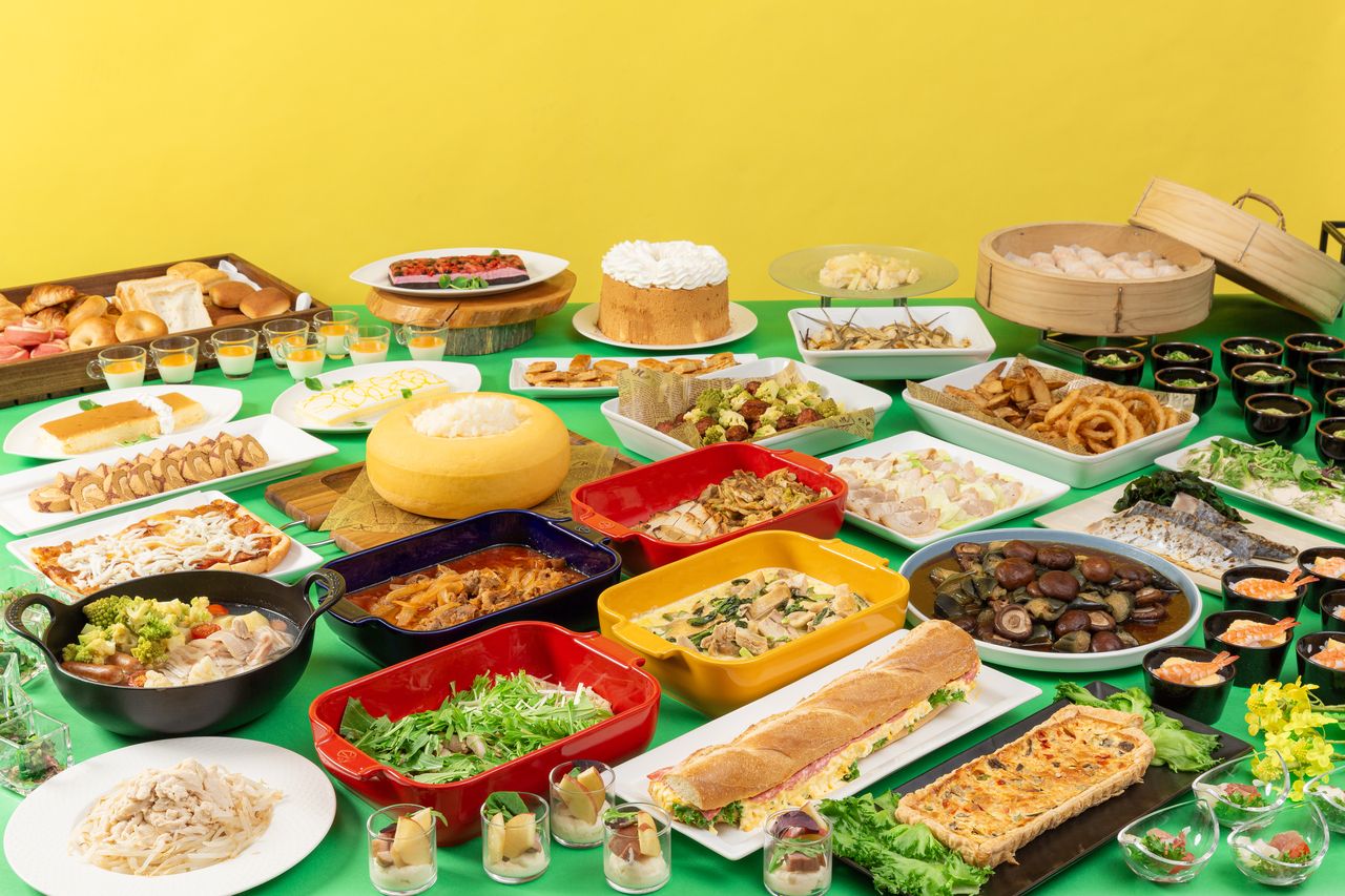 【休日限定】約50種のビュッフェ＆ソフトドリンク飲み放題（時間無制限）