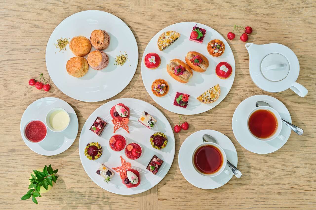 Cherry Edition Afternoon Tea Standard Table Seating