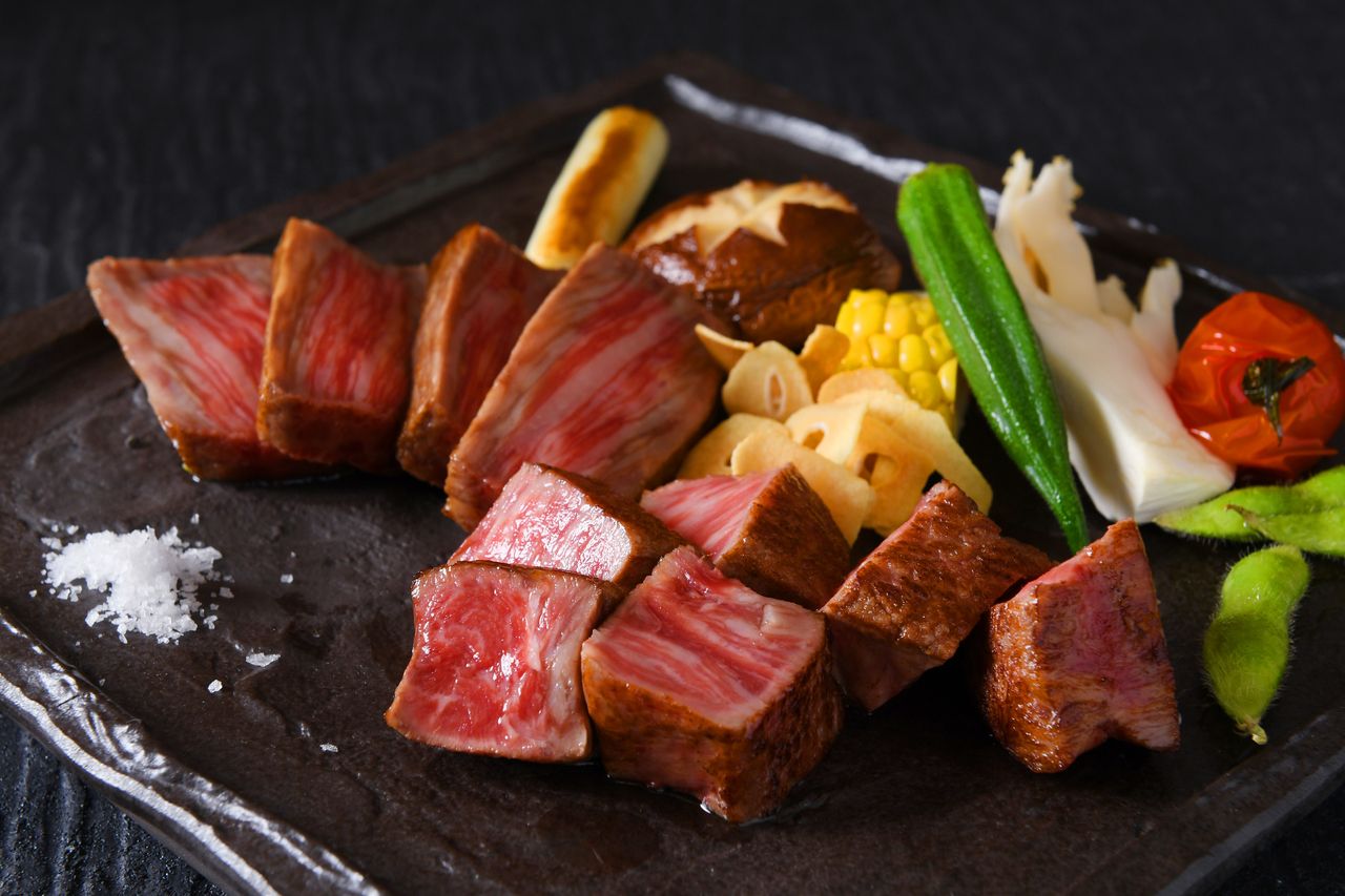 ６月～（土日祝ランチ）特選神戸牛と海の饗宴◆「潮香」（しおか）◆