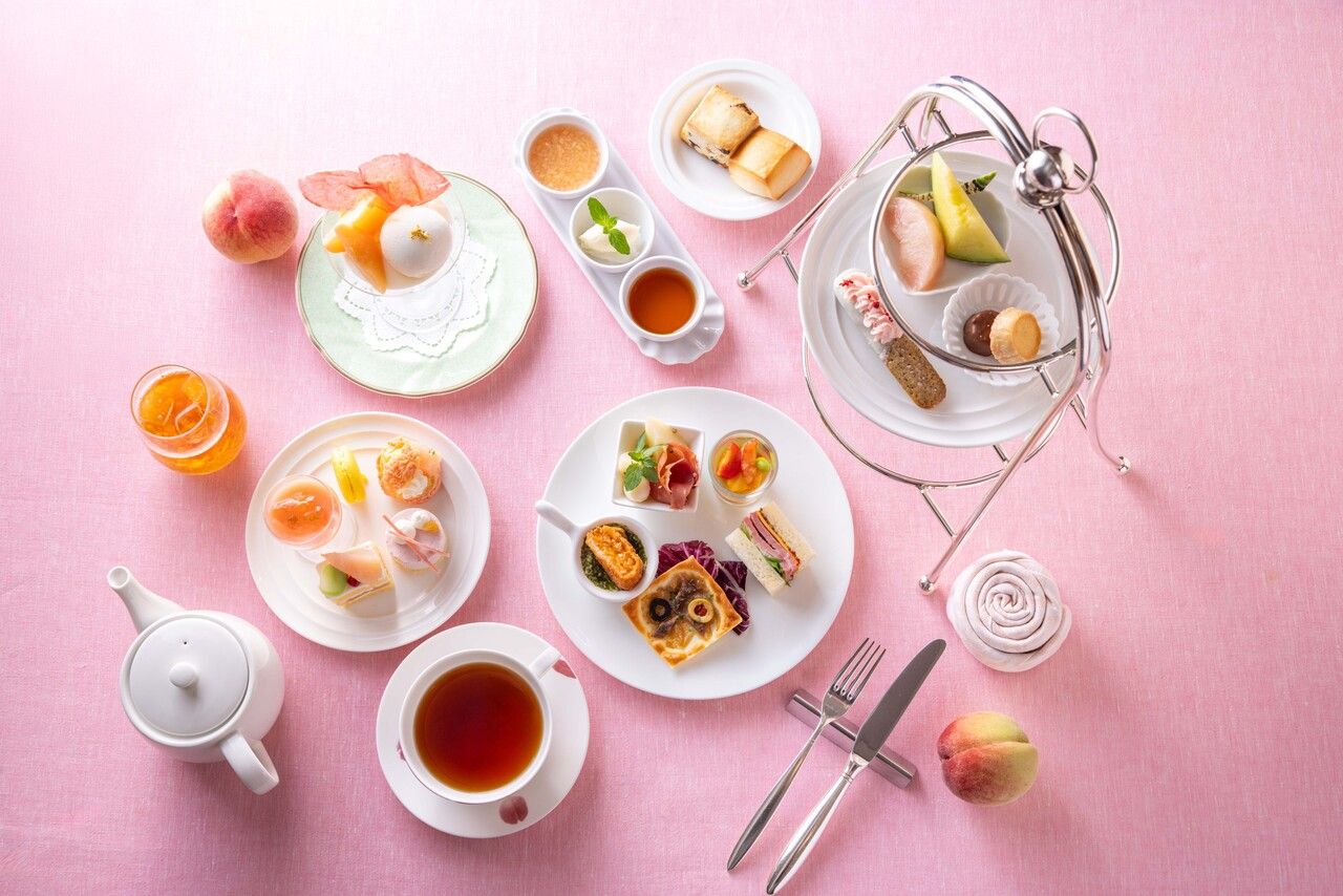 アフタヌーンティー　～桃～　約21種類の珈琲紅茶おかわり自由+スパークリング・赤白ワイン飲み放題付き