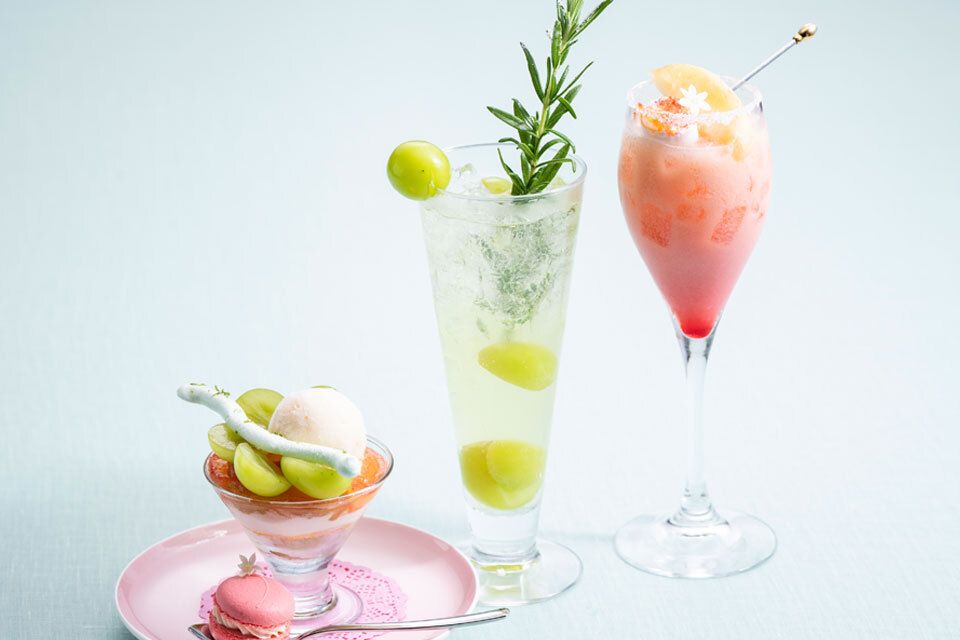 Seasonal Dessert & Cocktail  Combo