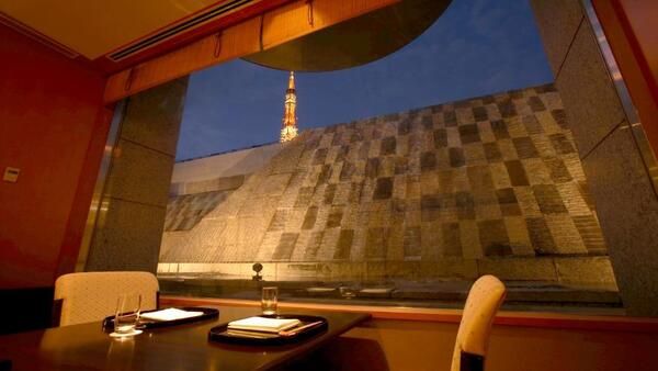 Window seating1