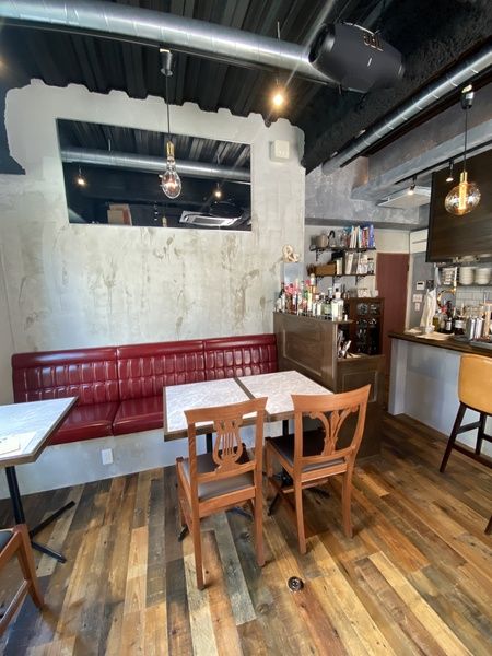Table seating