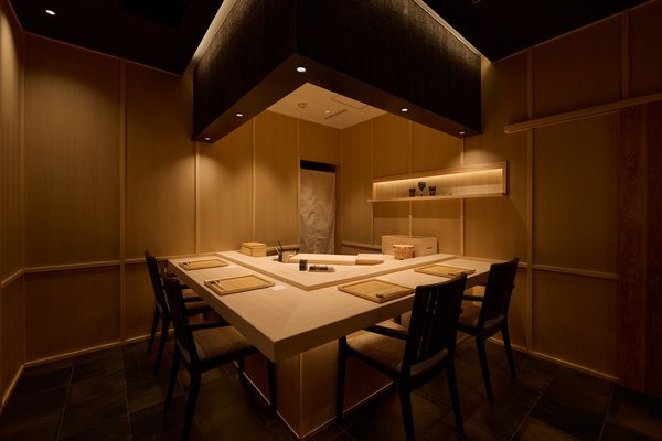 カウンター個室