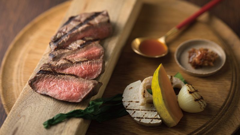 Dining & Bar LAVAROCK