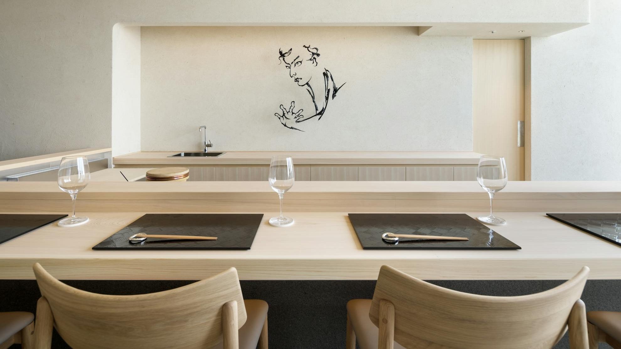 SUSHI JIN-E/BELLUSTAR TOKYO