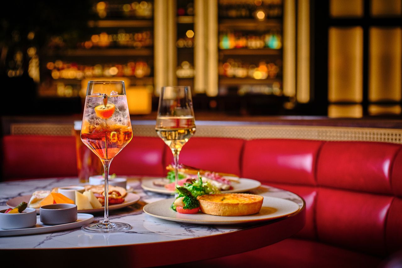 Nineteen Eighty Lounge and Bar / Hyatt Regency Tokyo