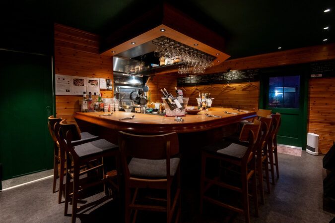 WINE BAR TOPA