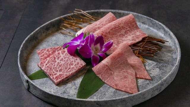 Premium Course (Table Seating)