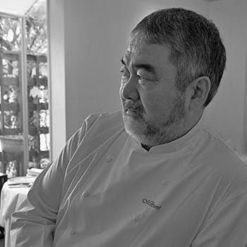 [Kiyomi Mikuni visits! (Lunch)] Grand Chef Mikuni stands in the kitchen and cooks!