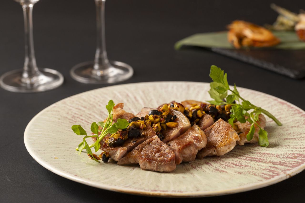 平日限定選べる1ドリンク付【接待×会食】彩～irodori～ランチ小会席　刺身や岩中豚の鉄板焼きなど6皿