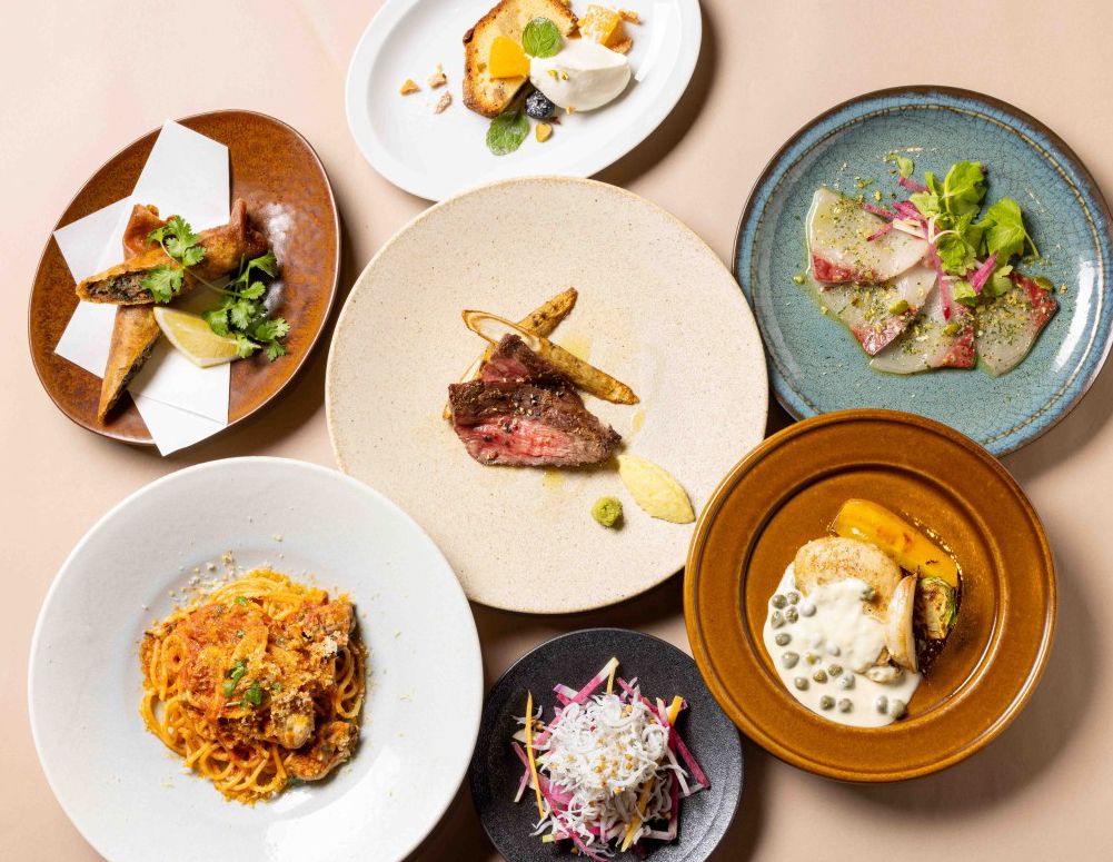 【 平日・Wメイン KABEAT LUNCH（カフェ付） 】