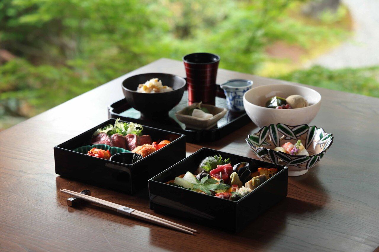 LUNCH COURSE "TOKINOKA" with One Drink