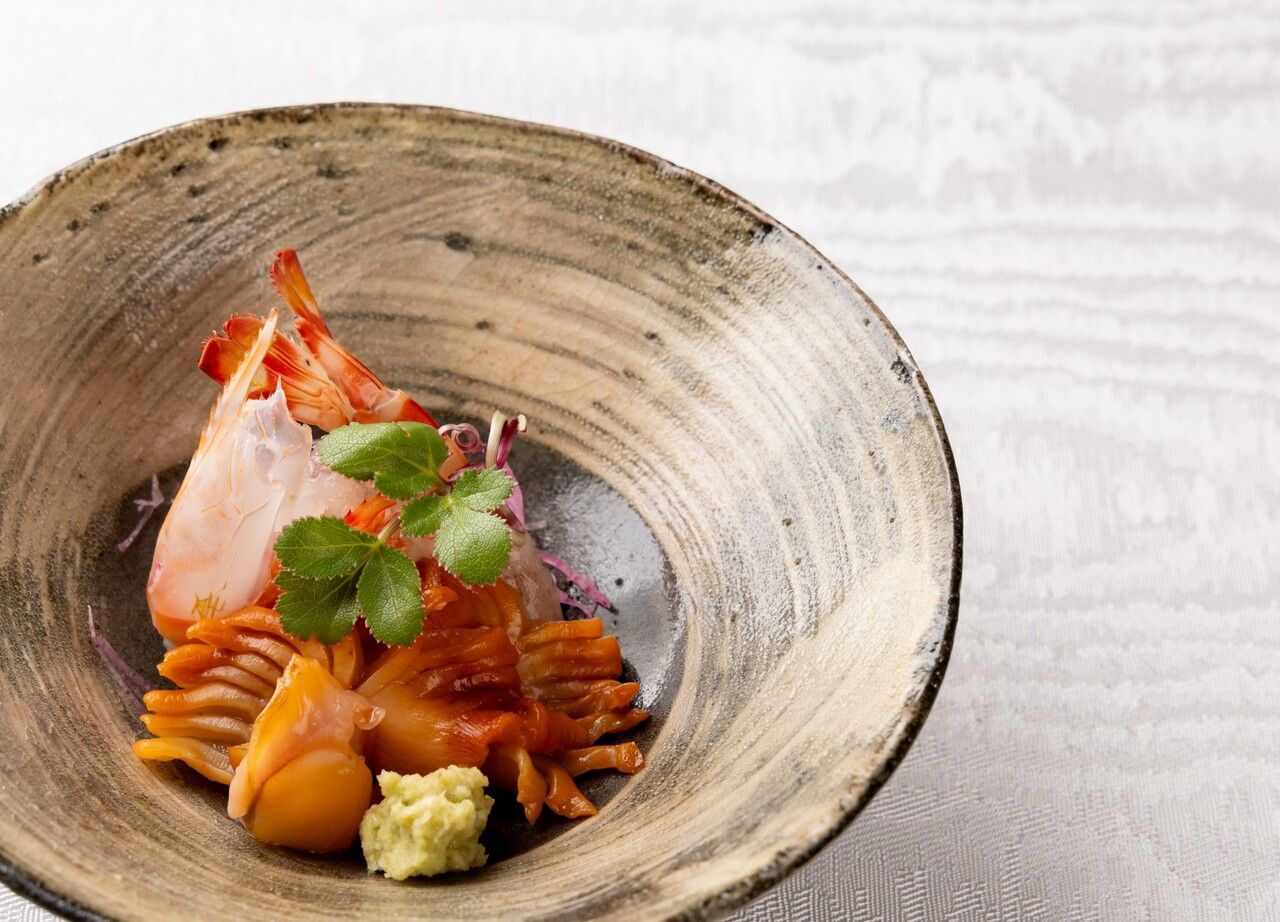 [Private room guaranteed] 10 dishes including hassun and grilled dishes made with fresh spring ingredients~Rokuzen~ 