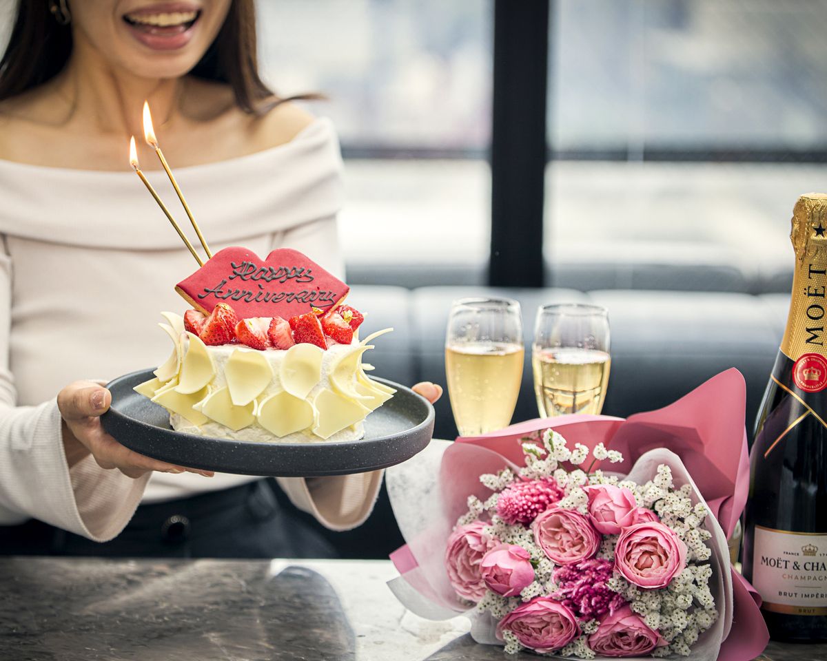 【BrunchTime】”Anniversary Brunch course”乾杯スパークリングワイン×Brunch course×ホールケーキ