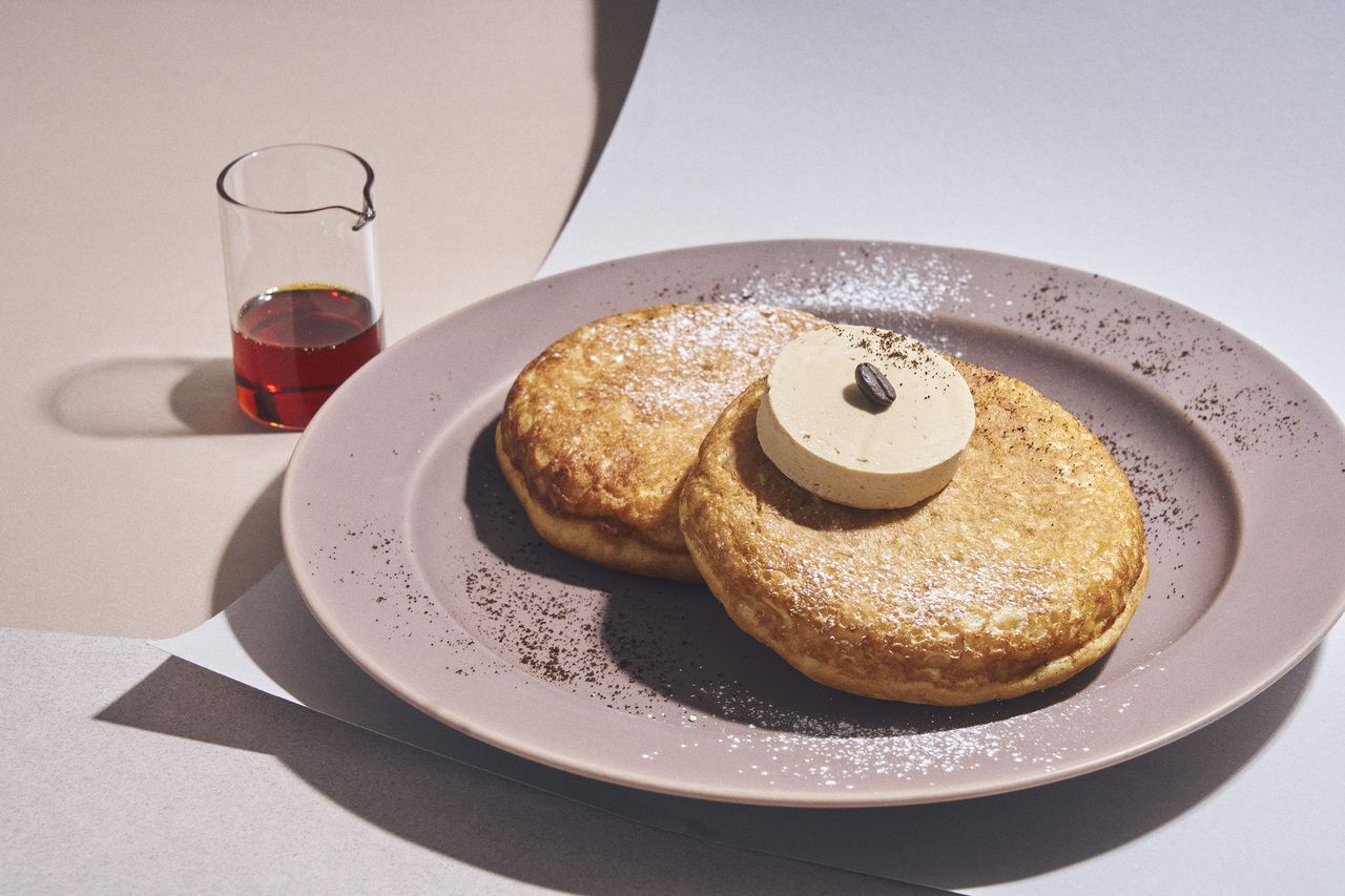 [Weekdays only] Free drink set / organic coffee espresso butter pancake caramel sauce