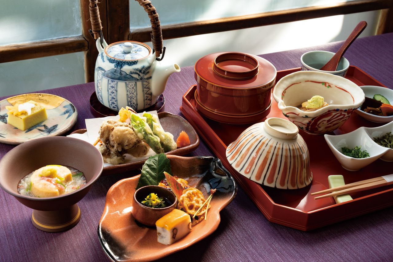 ＜ご昼食＞鯛茶膳