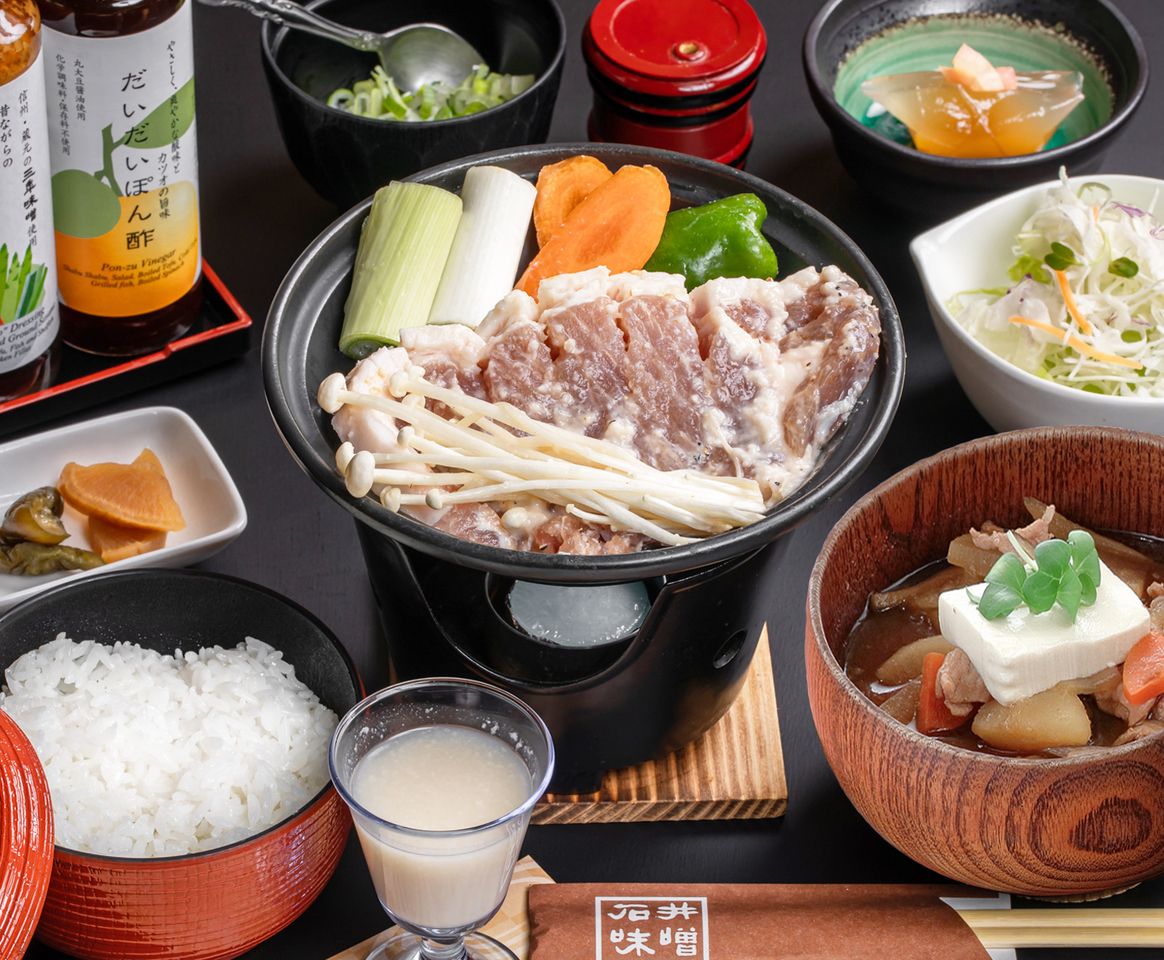 Shinshu pork loin salt-marinated meal (reservations only)