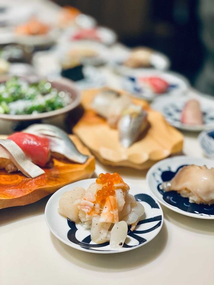 ＜'25 12/1~＞刺身3種や握り5種、蟹なども含む飲み放題付きスタンダード宴会コース