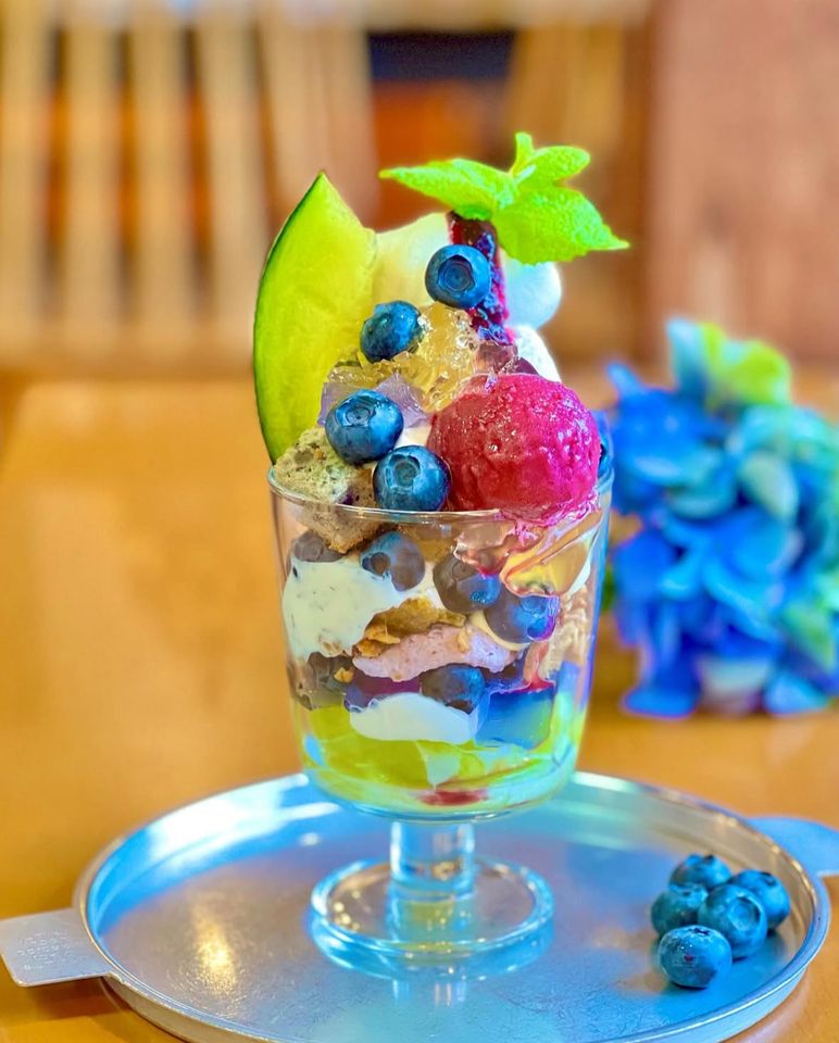 季節のパフェ（スペシャルサイズ）