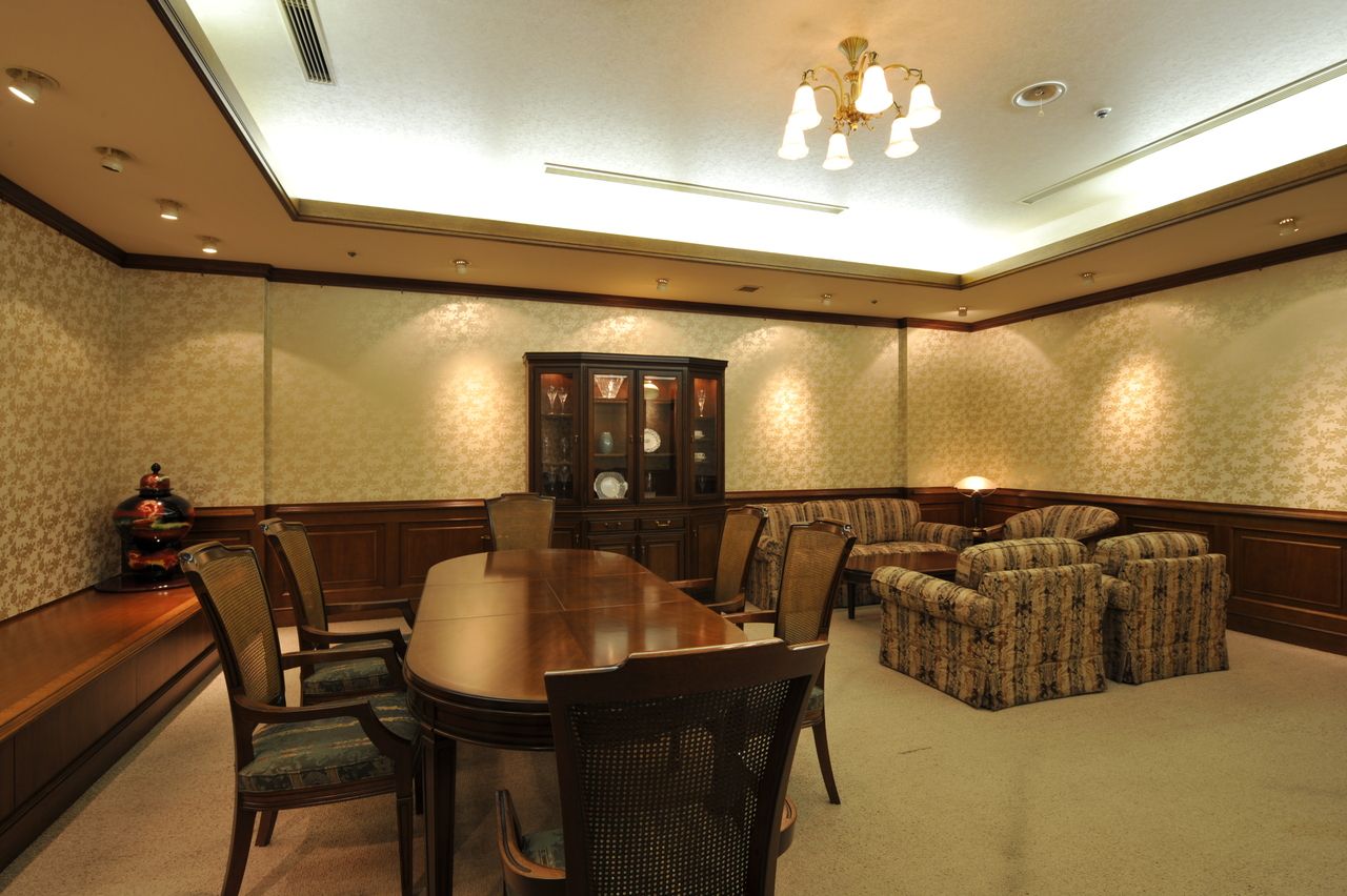 【VIPサロン】1時間　15,250円（10/1～）