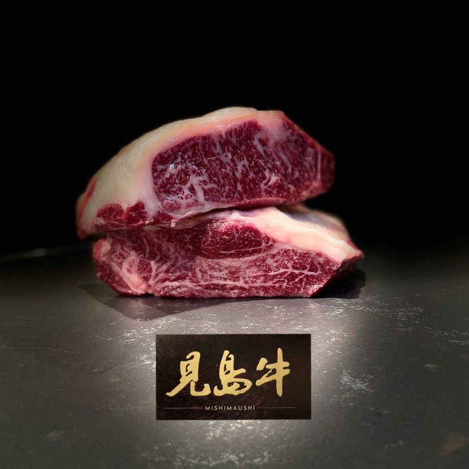 主厨搭配套餐+升级为幽灵天然纪念物“三岛牛”的肉类菜肴