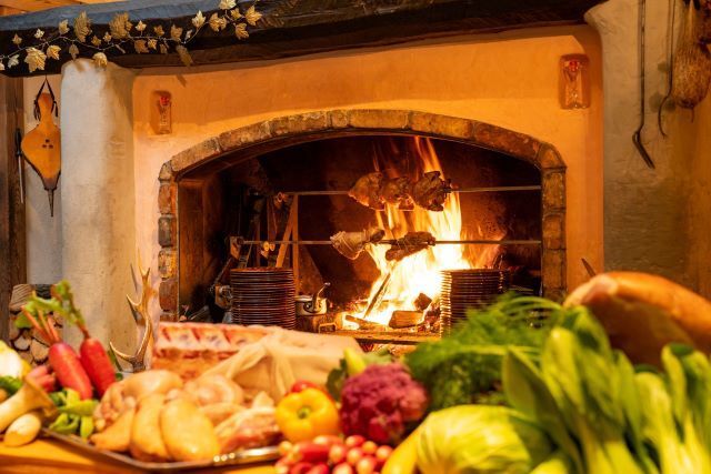 (2 명부터 예약 가능) 국산 특선 필레 고기 코스