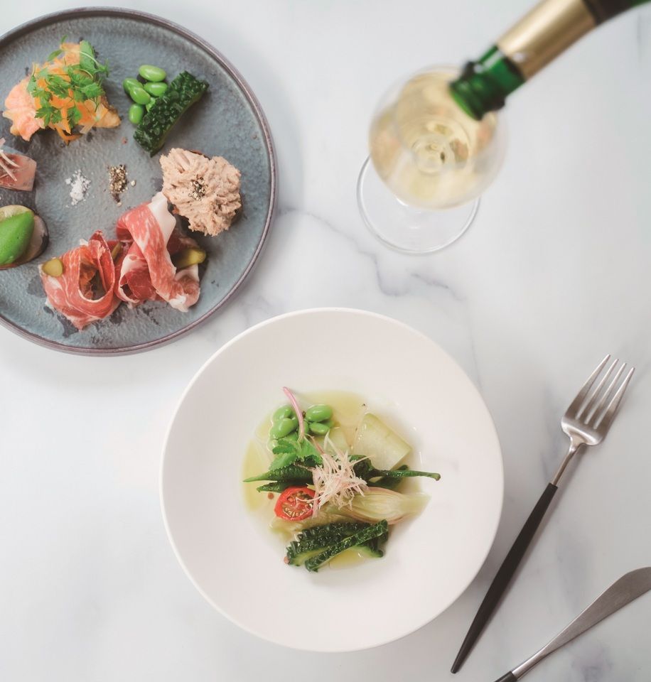 【ランチ】年末年始12/27～1/4限定 Lunch Course全4品＋乾杯スパークリングワイン付き