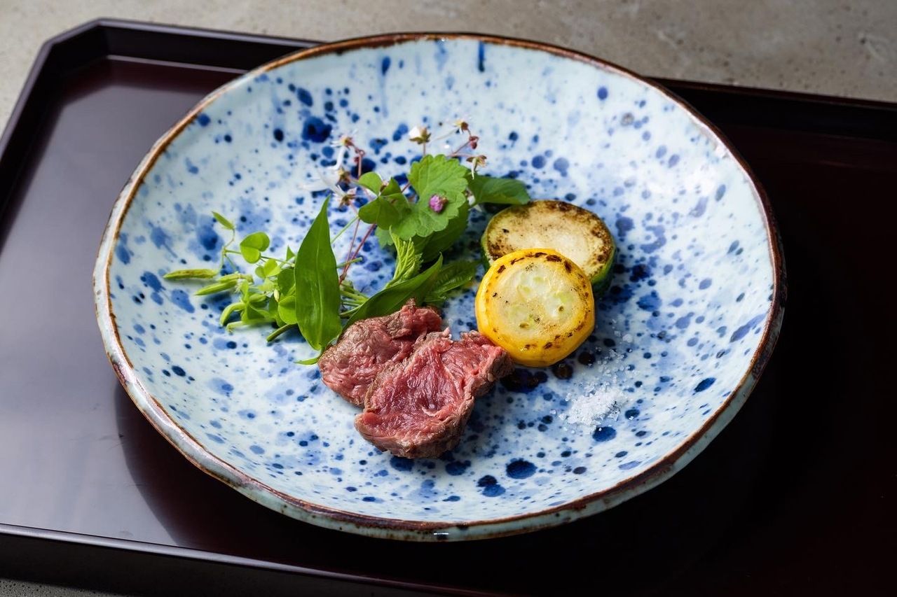 [ＵＭＥ] 24,000yen