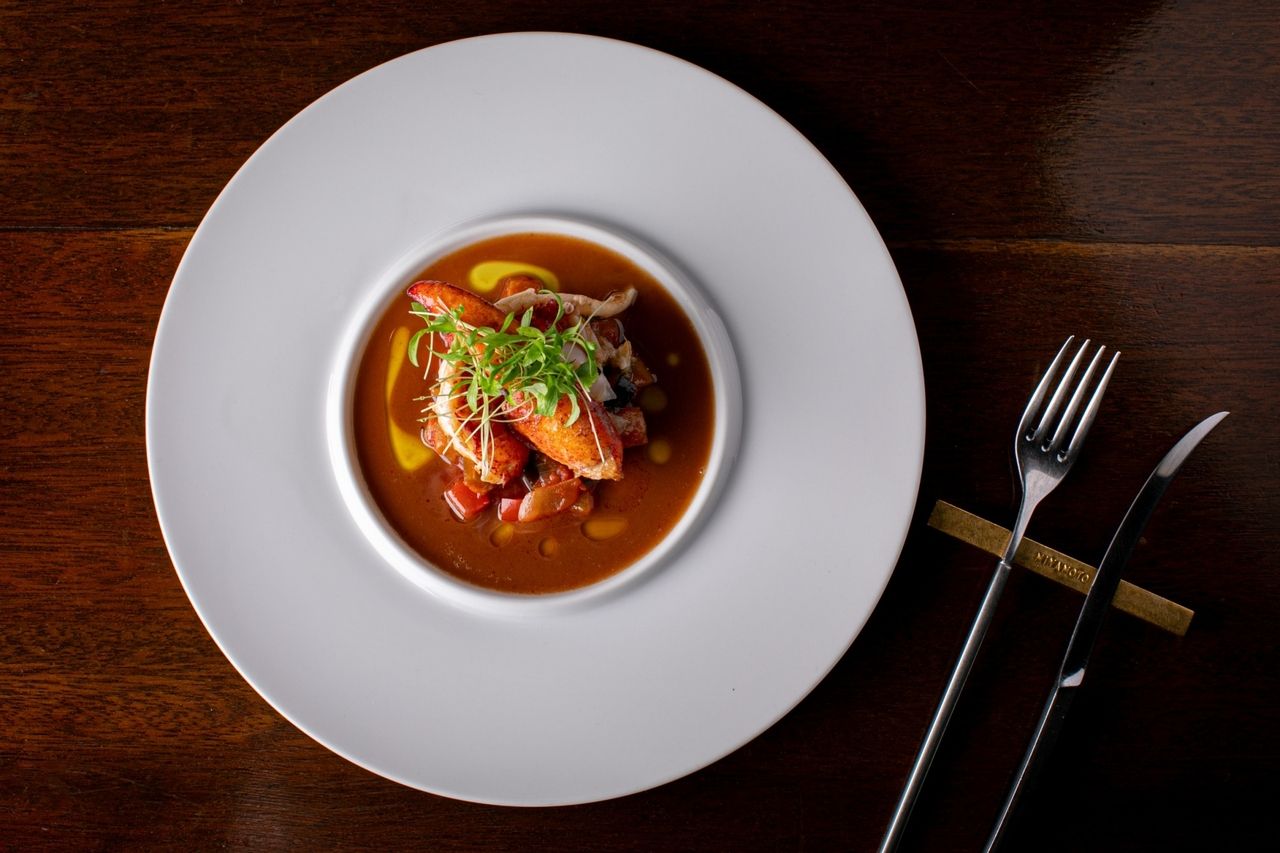 【ランチ】旬の食材で織りなすメインがフランス産厳選食材の全8品コース