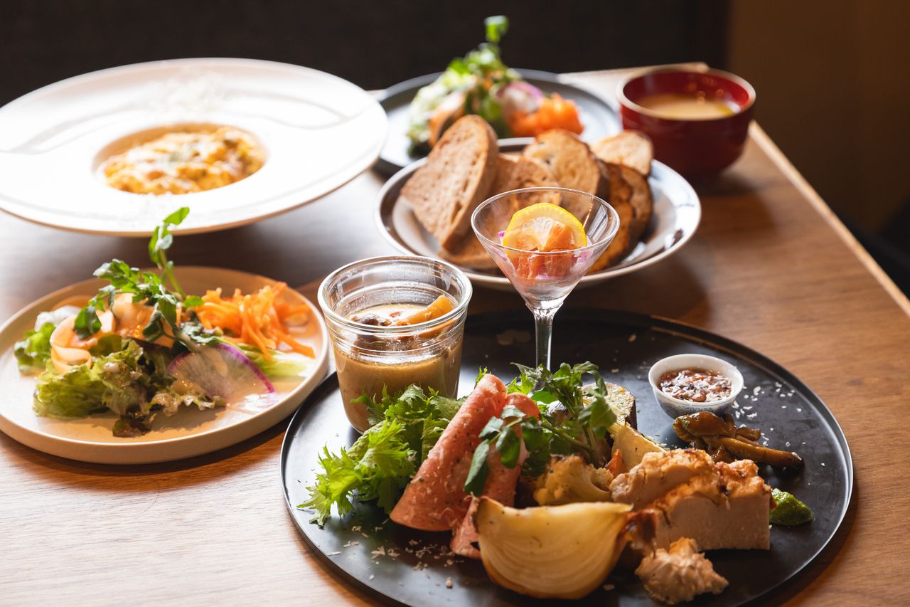 Wood-fired and fermented light course ￥3,800