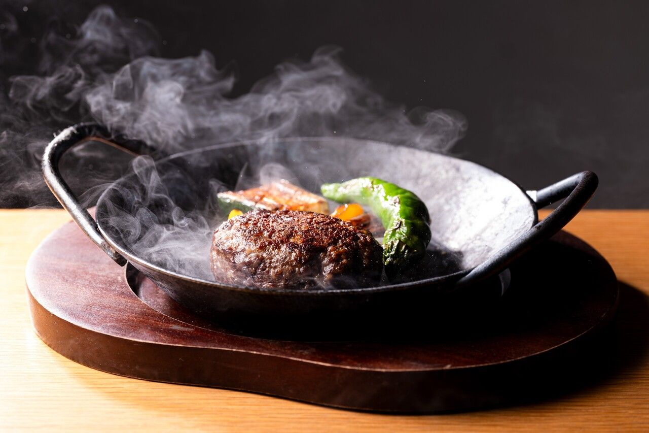 Specialty Aged Wagyu Beef Hamburger Course