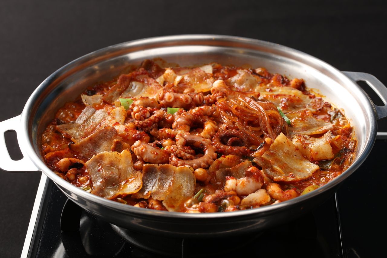 Octopus and Pork Belly Hot Pot
